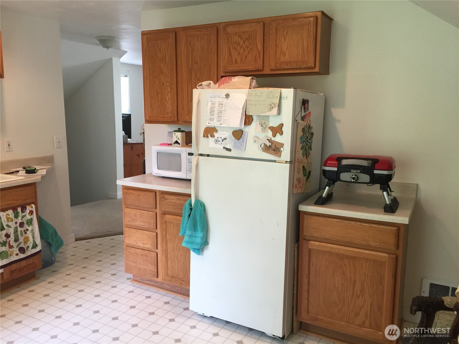 19589 Front Street NE, Poulsbo, WA 98370