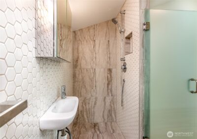 3855 21st Avenue SW, Seattle, WA 98106 - Photo 16