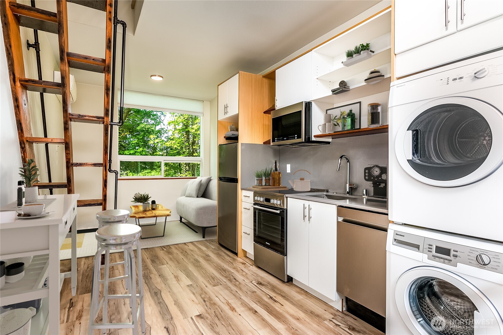 3855 21st Avenue SW, Seattle, WA 98106