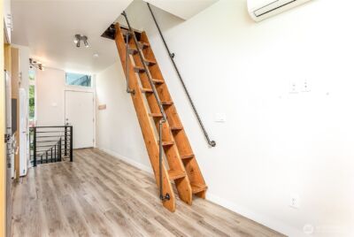 3855 21st Avenue SW, Seattle, WA 98106 - Photo 8