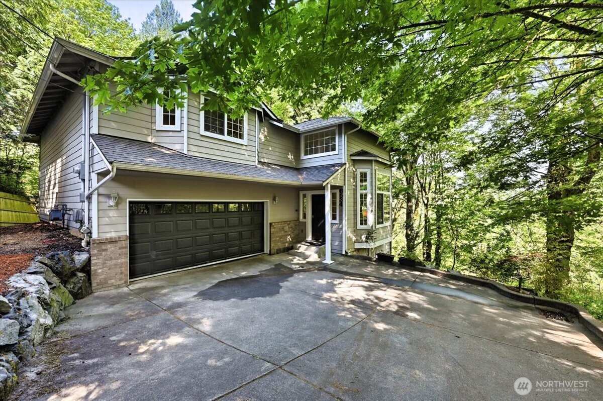 6534 NE 198th Street , Kenmore, WA 98028