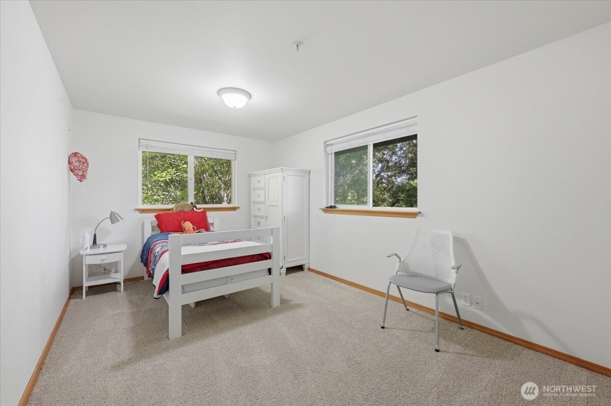 6534 NE 198th Street , Kenmore, WA 98028