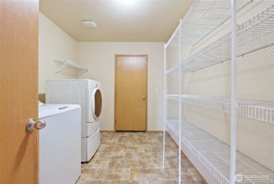10007 Dragt Street SE, Yelm, WA 98597 - Photo 13