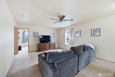 10007 Dragt Street SE, Yelm, WA 98597 - Photo 16