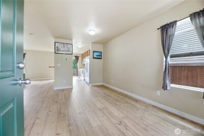 10007 Dragt Street SE, Yelm, WA 98597 - Photo 3