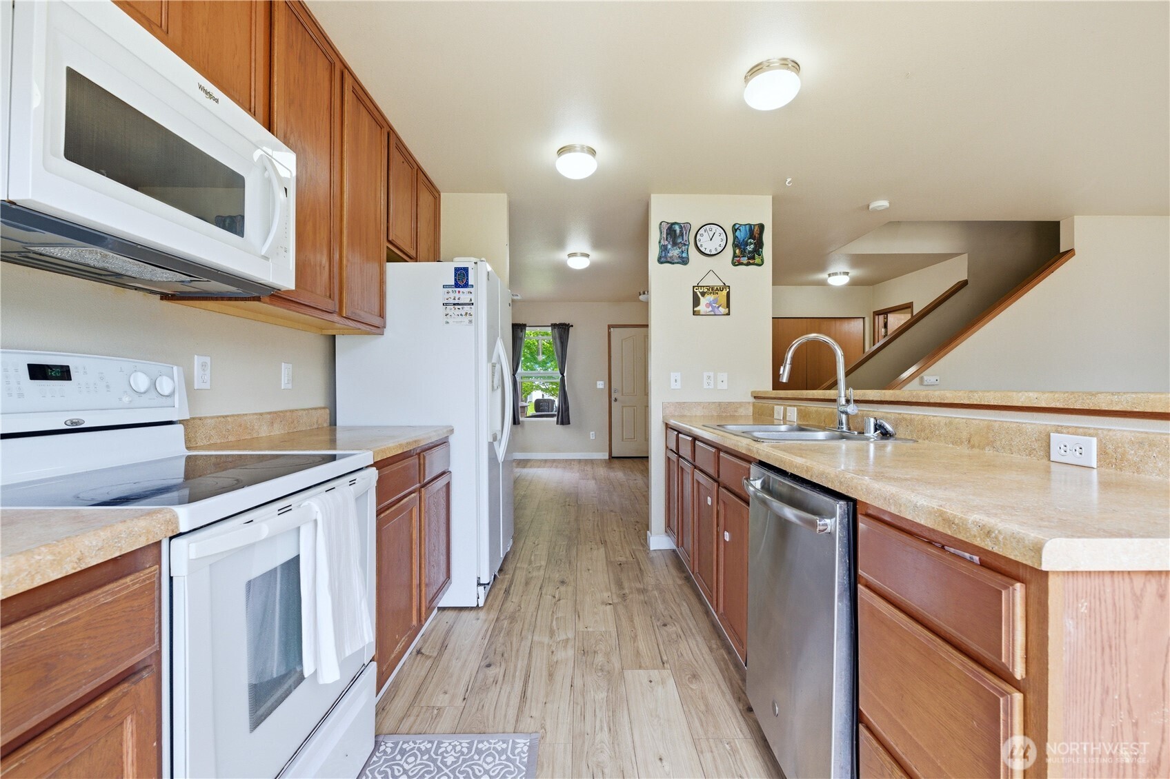 10007 Dragt Street SE, Yelm, WA 98597
