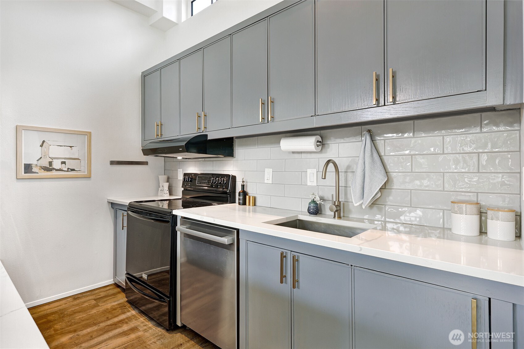 410 13th Avenue E #PH 3, Seattle, WA 98102