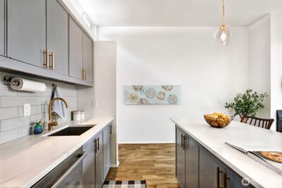 410 13th Avenue E #PH 3, Seattle, WA 98102 - Photo 16