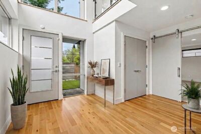3319 W ELMORE Street , Seattle, WA 98199 - Photo 17