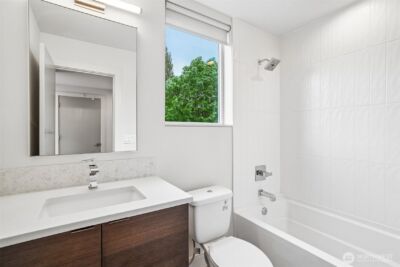 3319 W ELMORE Street , Seattle, WA 98199 - Photo 18