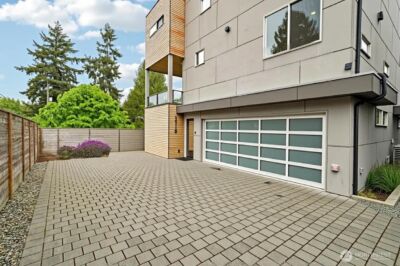 3319 W ELMORE Street , Seattle, WA 98199 - Photo 2