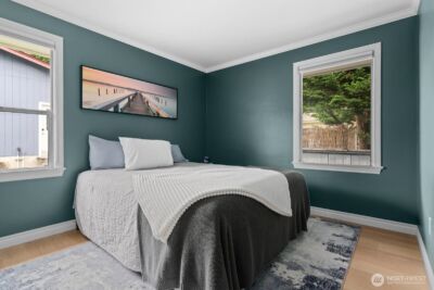 2129 42nd Avenue SW, Seattle, WA 98116 - Photo 11