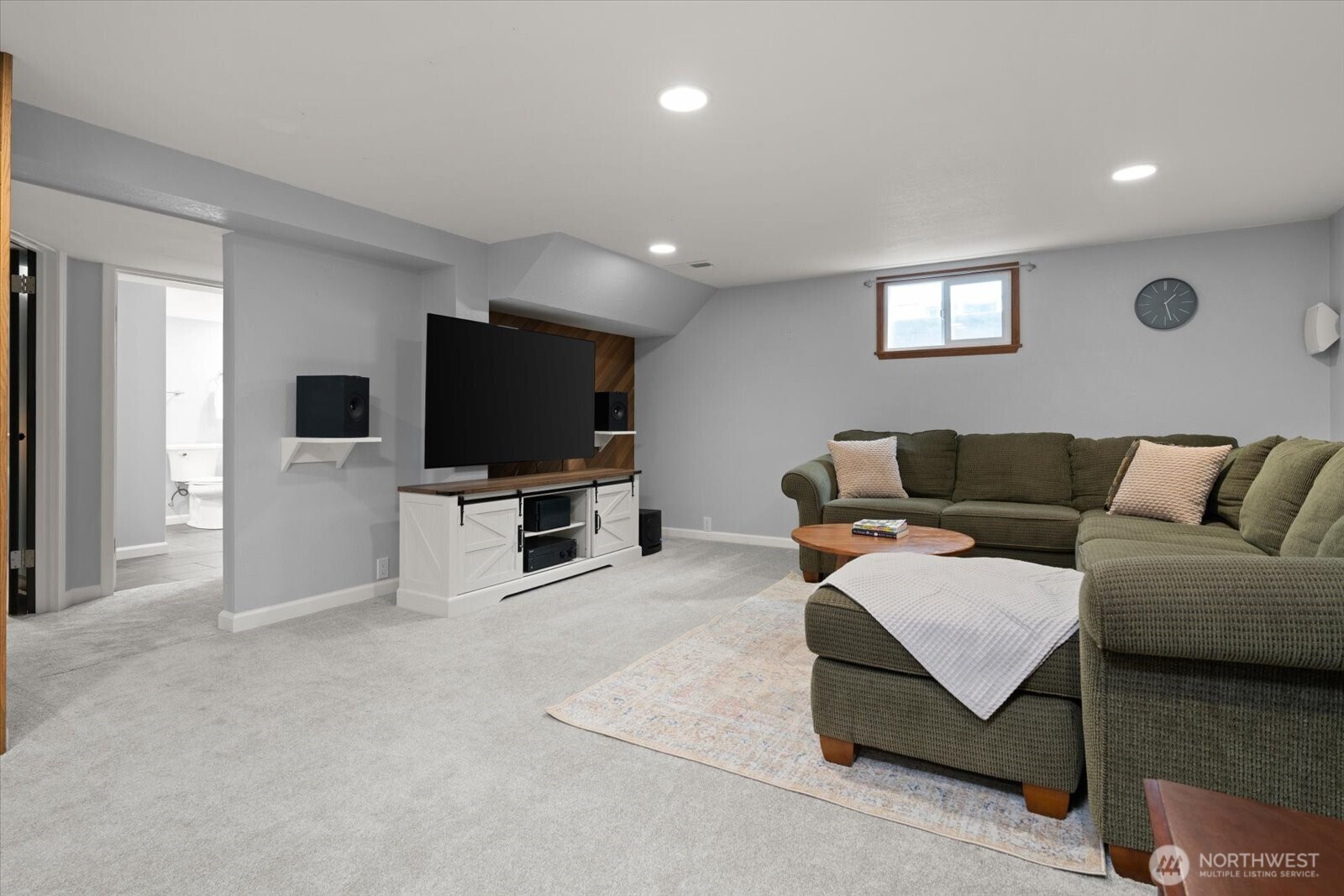 2129 42nd Avenue SW, Seattle, WA 98116