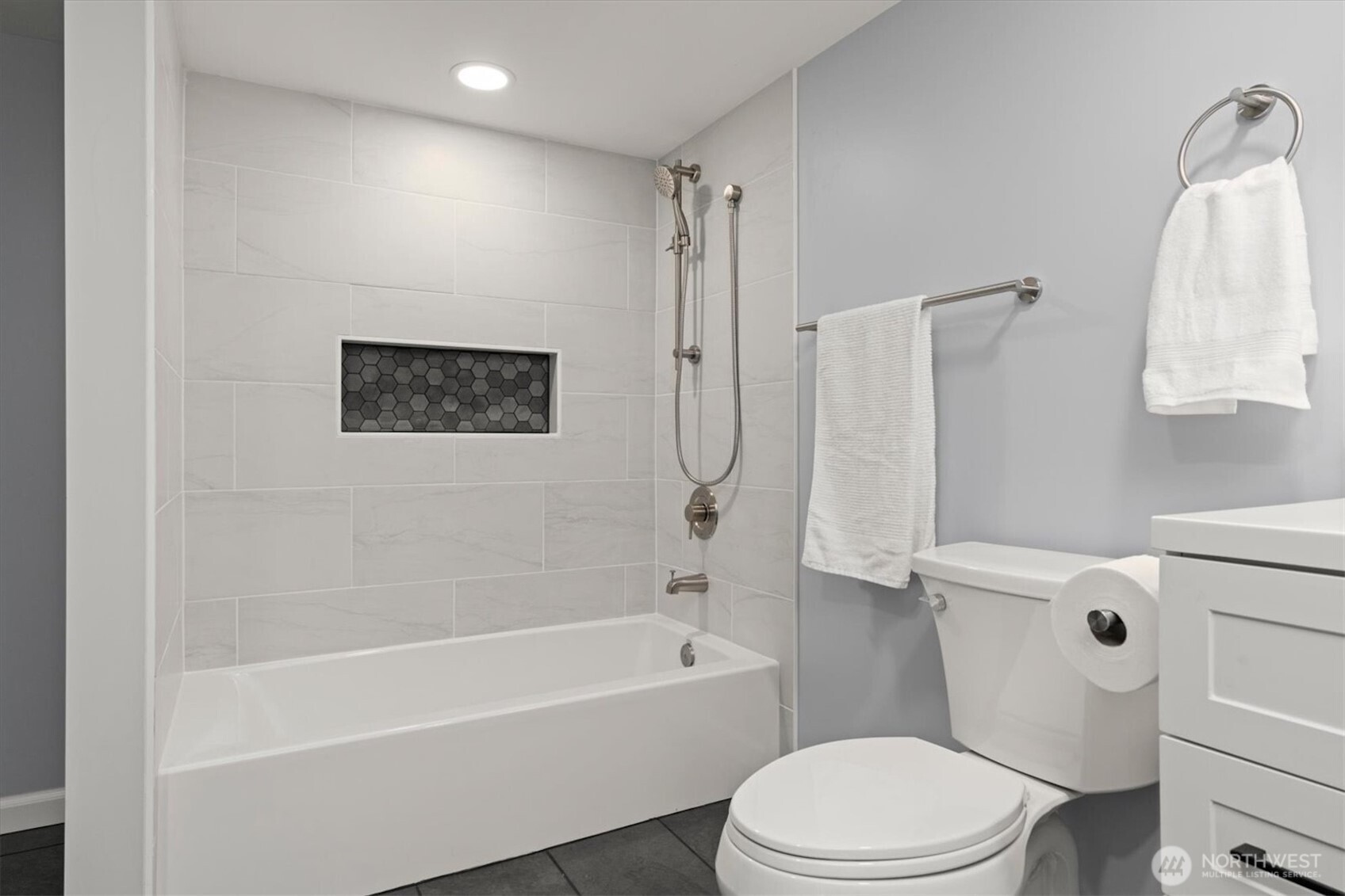 2129 42nd Avenue SW, Seattle, WA 98116