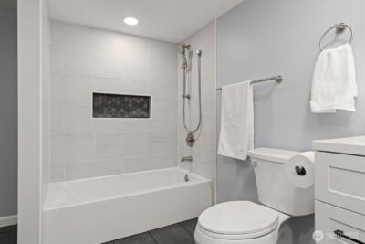 2129 42nd Avenue SW, Seattle, WA 98116 - Photo 19