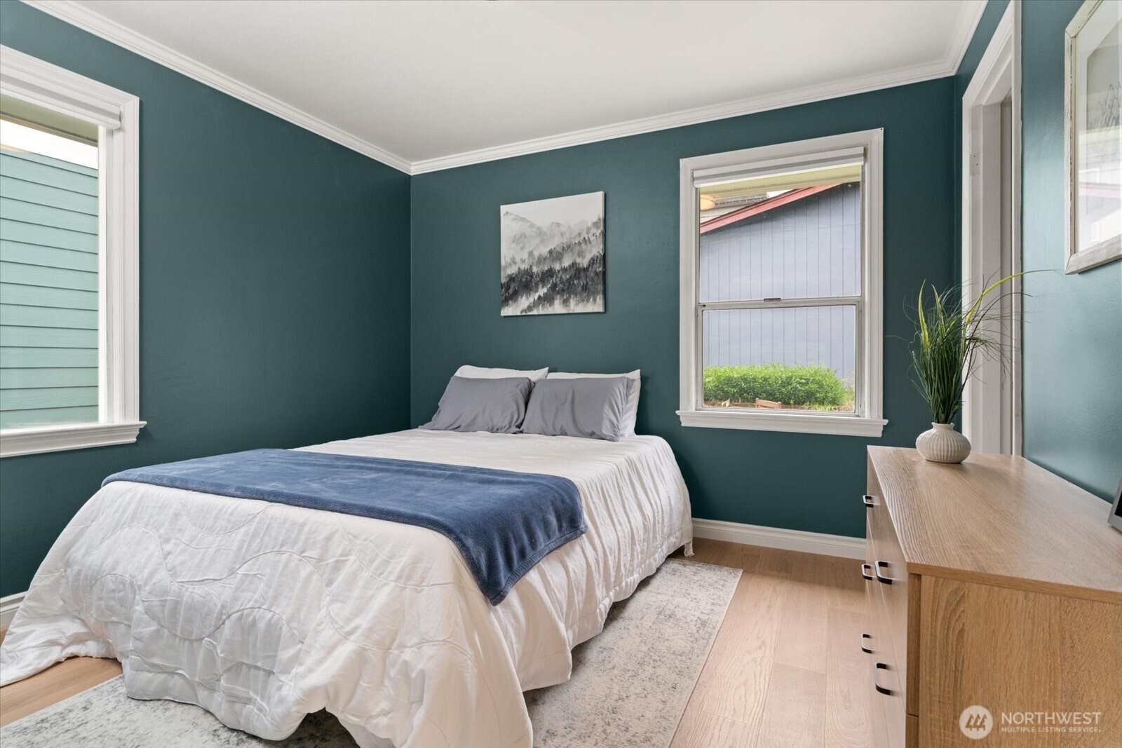 2129 42nd Avenue SW, Seattle, WA 98116