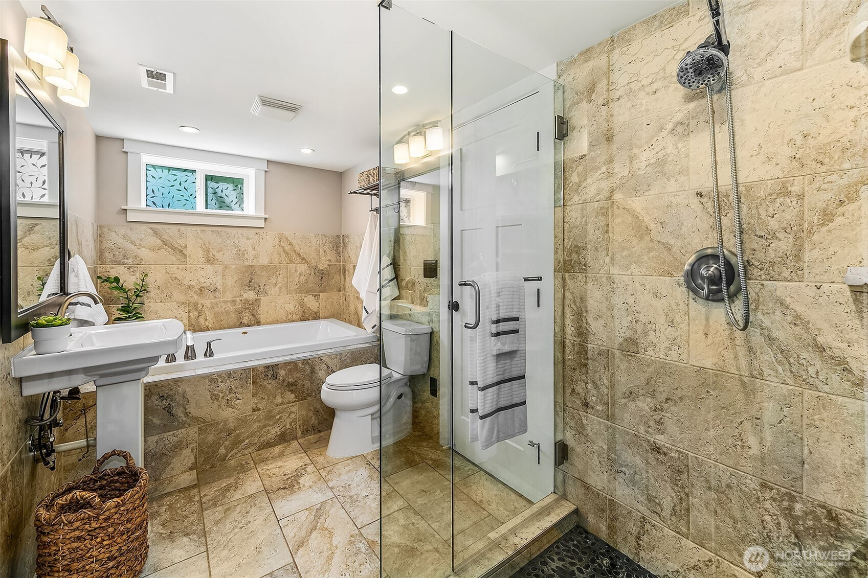 9545 2nd Avenue NW, Seattle, WA 98117