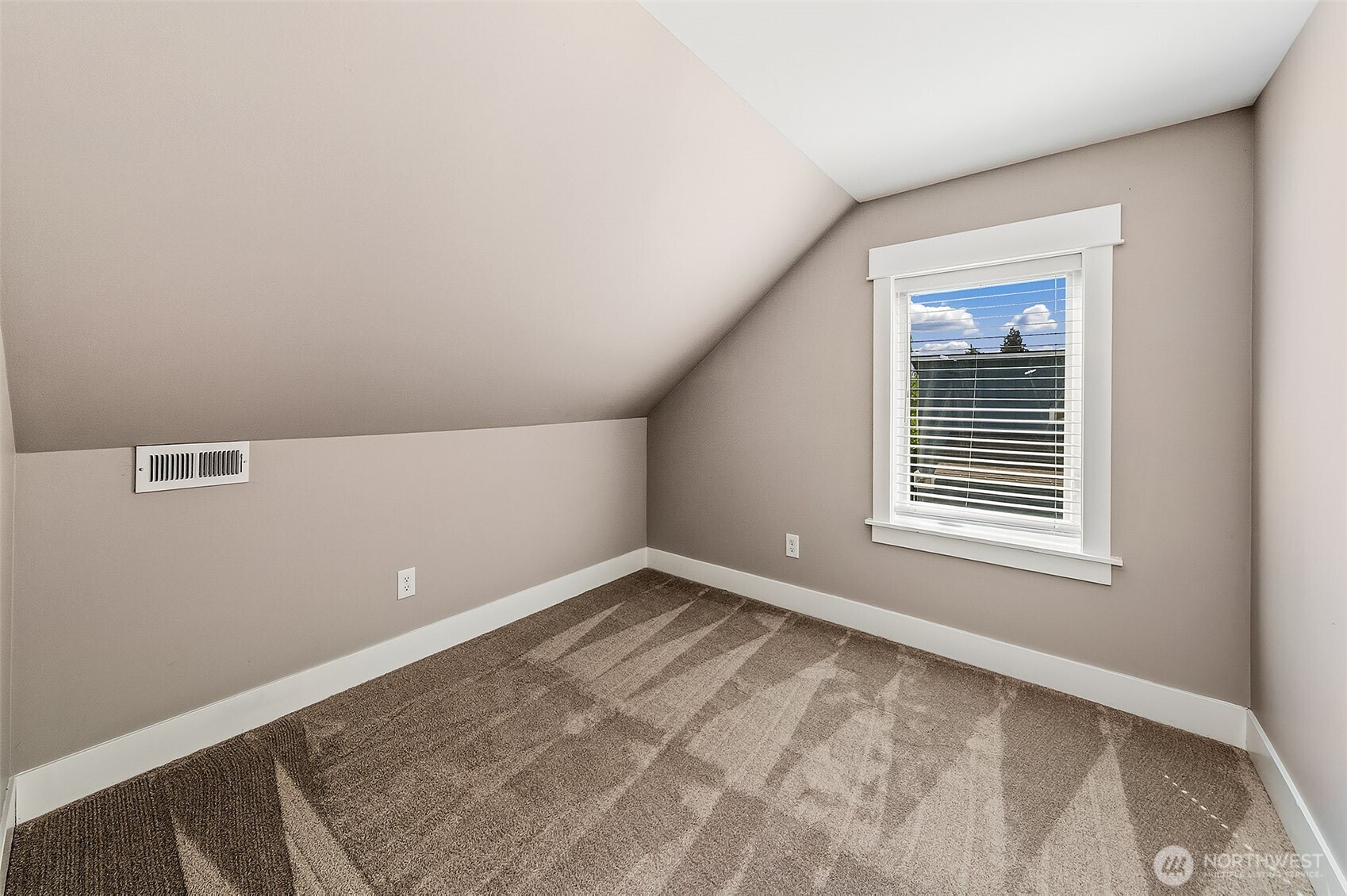 9545 2nd Avenue NW, Seattle, WA 98117