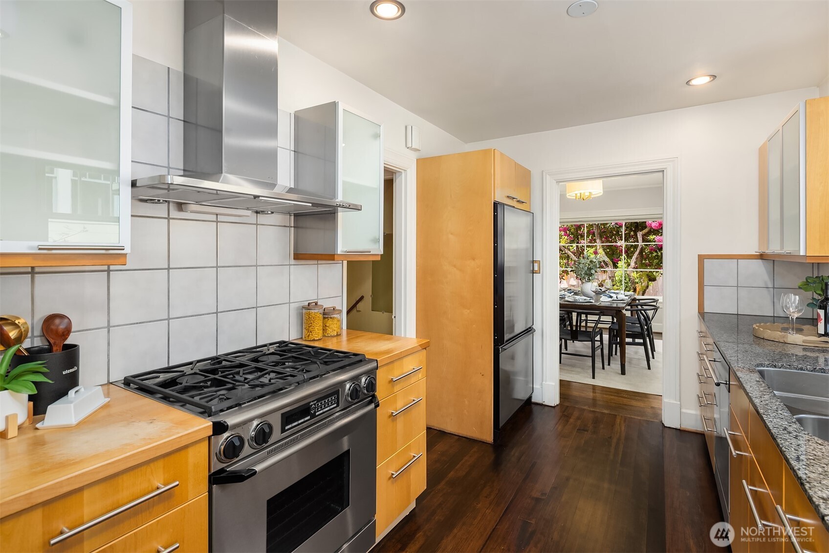 2522 31st Avenue S, Seattle, WA 98144