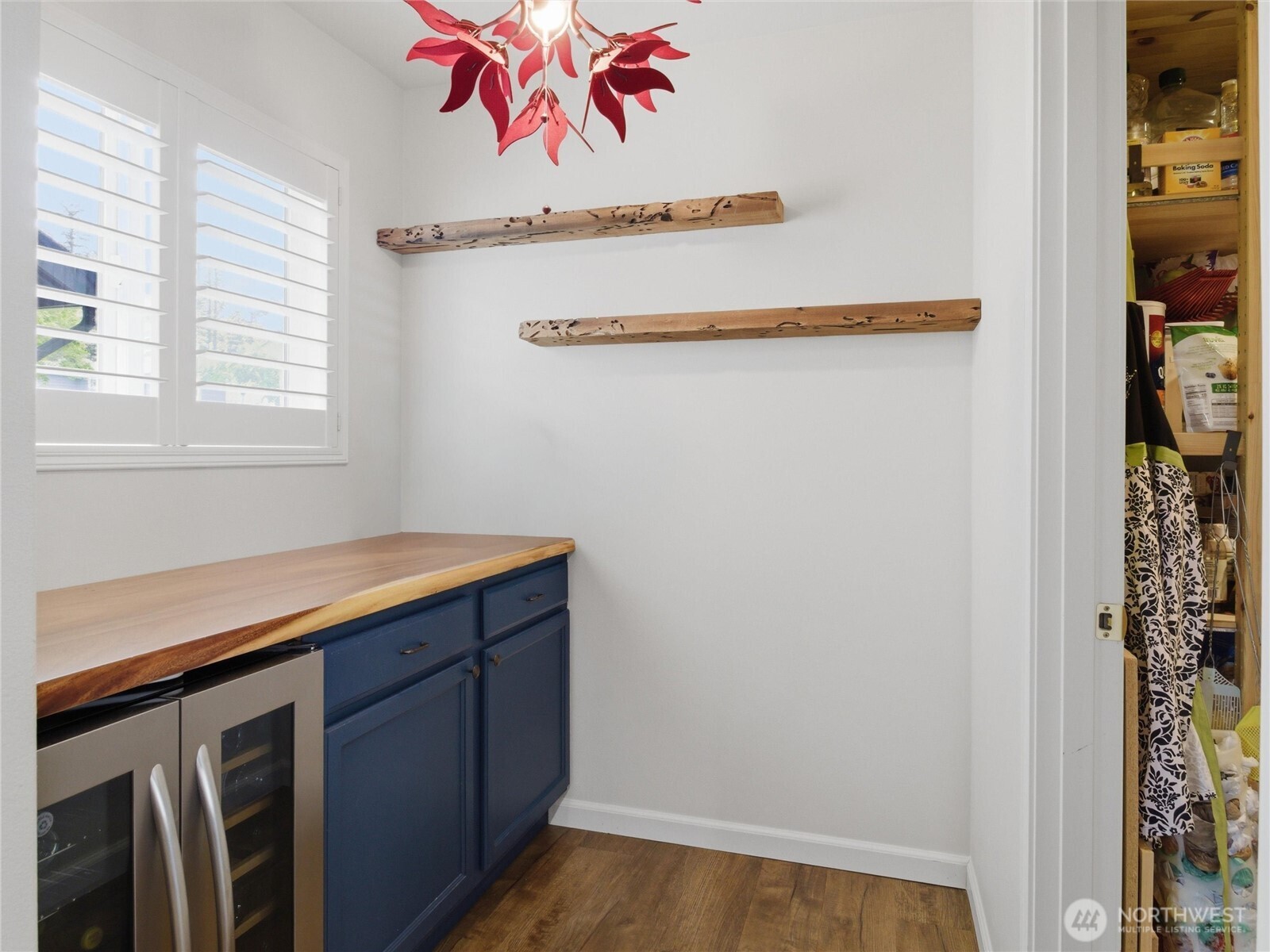 1813 Charles Street , Dupont, WA 98327