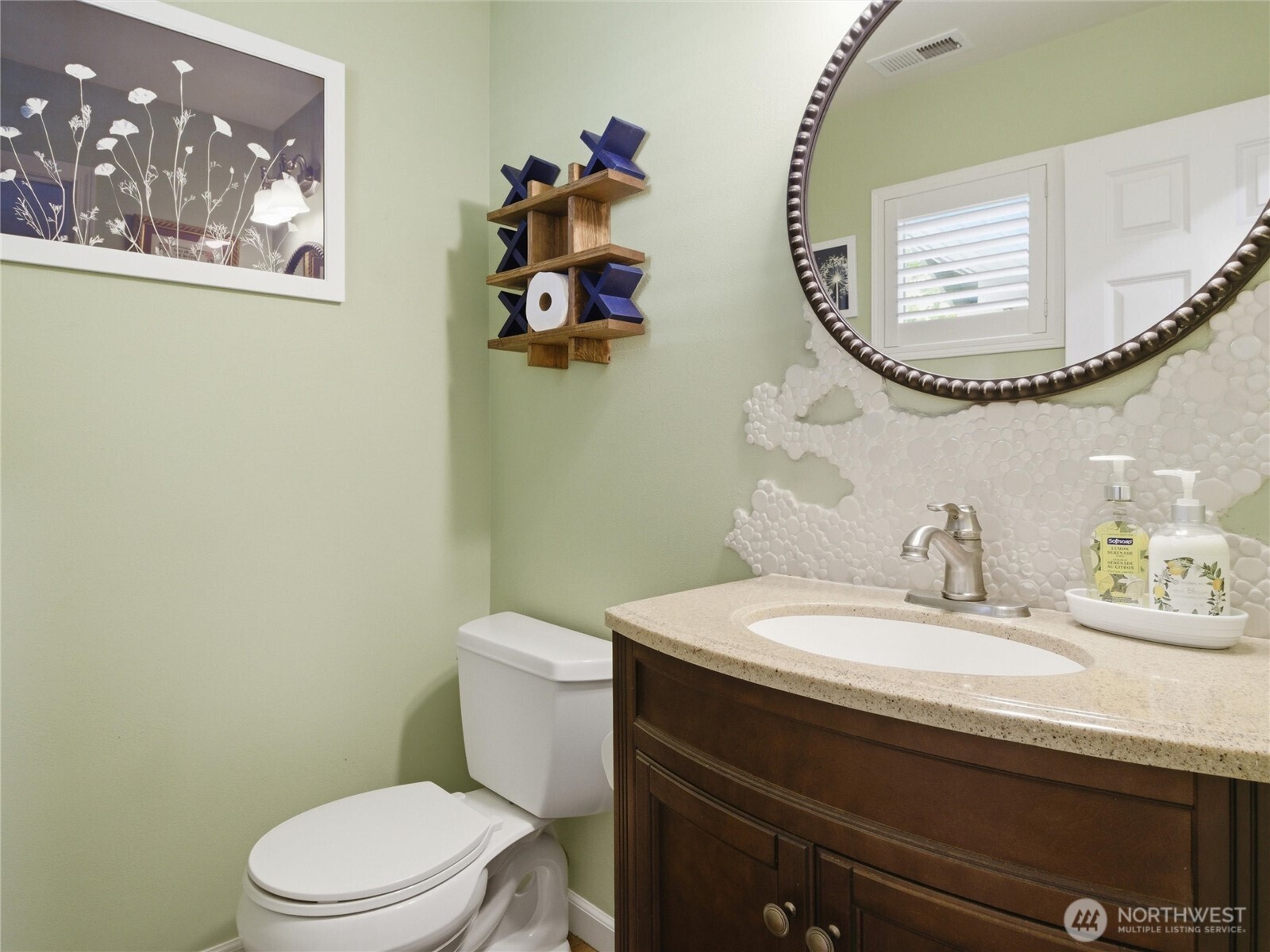 1813 Charles Street , Dupont, WA 98327