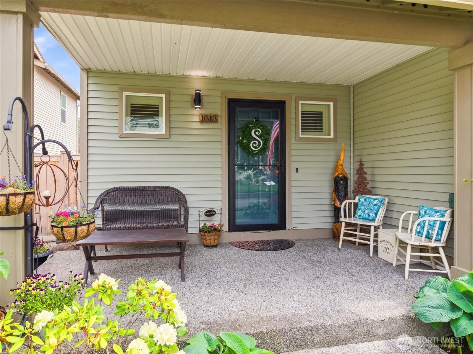 1813 Charles Street , Dupont, WA 98327