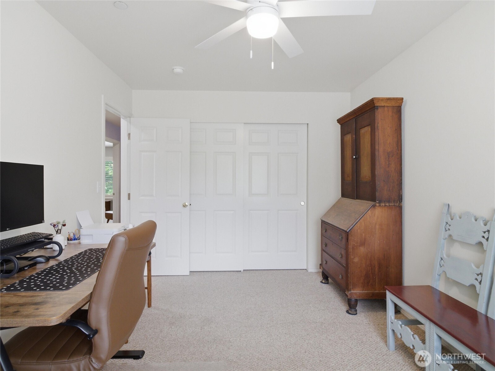 1813 Charles Street , Dupont, WA 98327