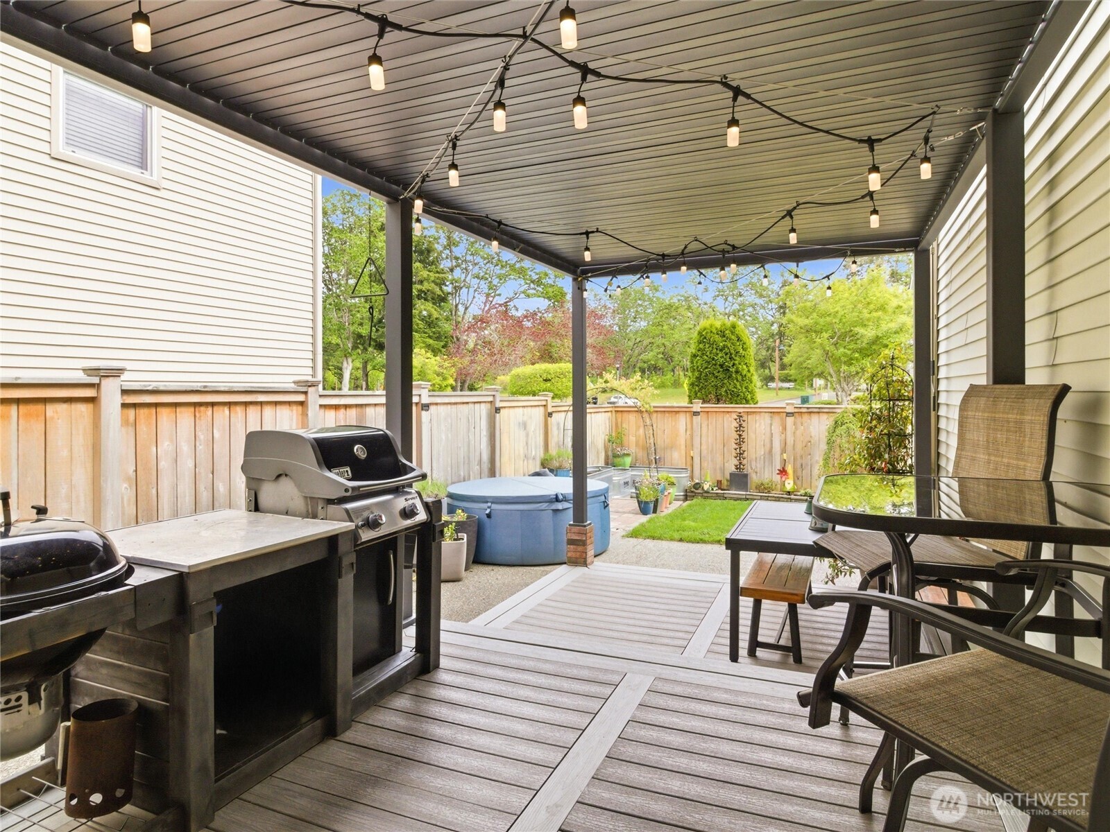 1813 Charles Street , Dupont, WA 98327
