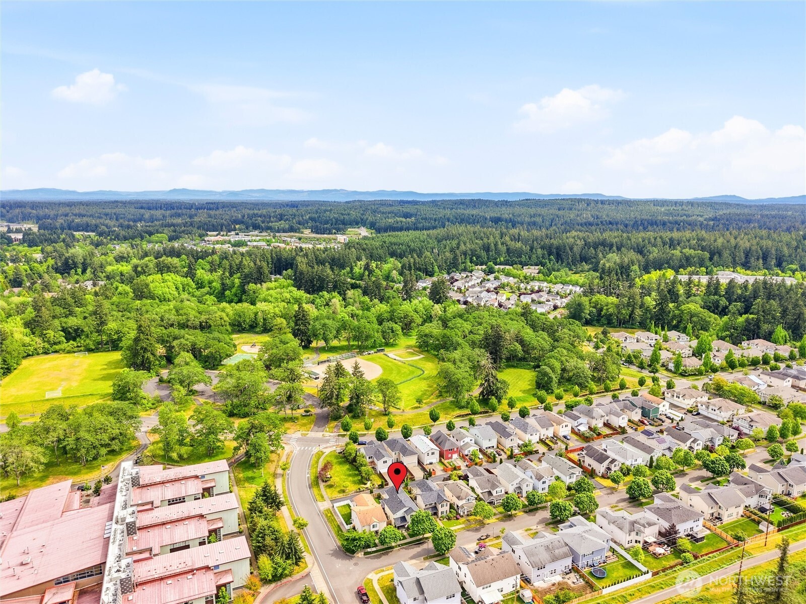 1813 Charles Street , Dupont, WA 98327