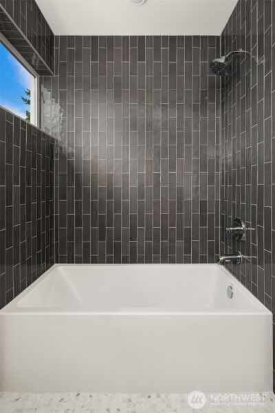 2028 NE 123rd Street , Seattle, WA 98125 - Photo 10