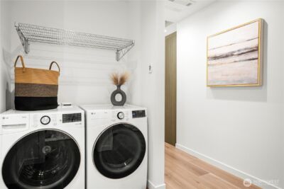 13024 Corliss Avenue N, Seattle, WA 98133 - Photo 24