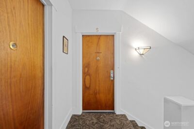 1804 E Republican Street #5, Seattle, WA 98112 - Photo 23