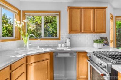 2607 Perth Court SE, Olympia, WA 98501 - Photo 9