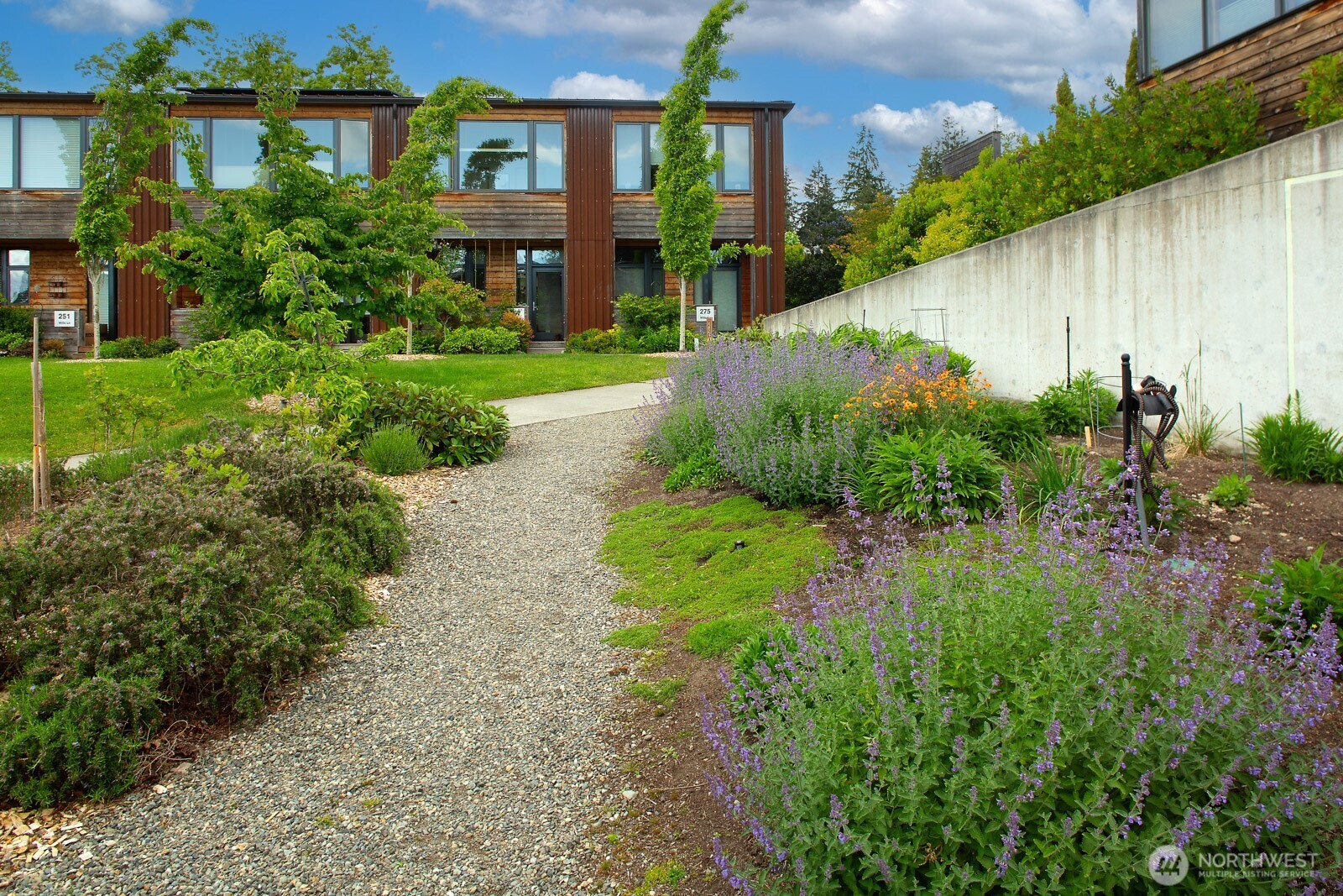 449 Sprout Path NW, Bainbridge Island, WA 98110