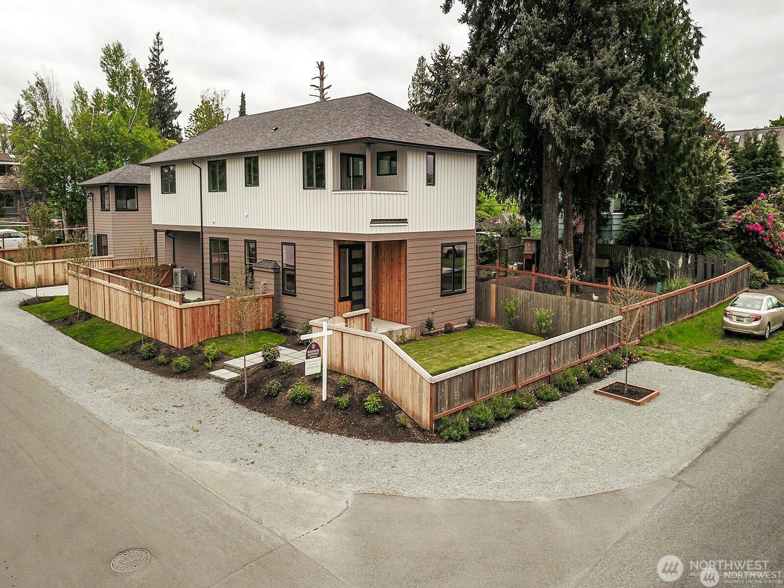 10202 44th Avenue SW, Seattle, WA 98146