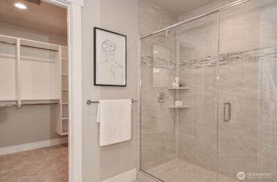 10202 44th Avenue SW, Seattle, WA 98146 - Photo 25