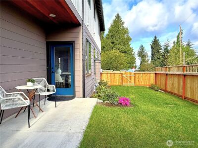 10202 44th Avenue SW, Seattle, WA 98146 - Photo 35
