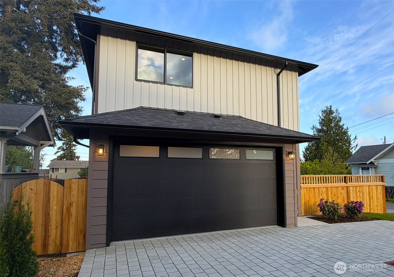 10202 44th Avenue SW, Seattle, WA 98146