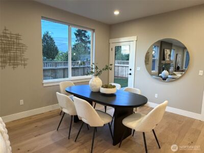 10202 44th Avenue SW, Seattle, WA 98146 - Photo 8