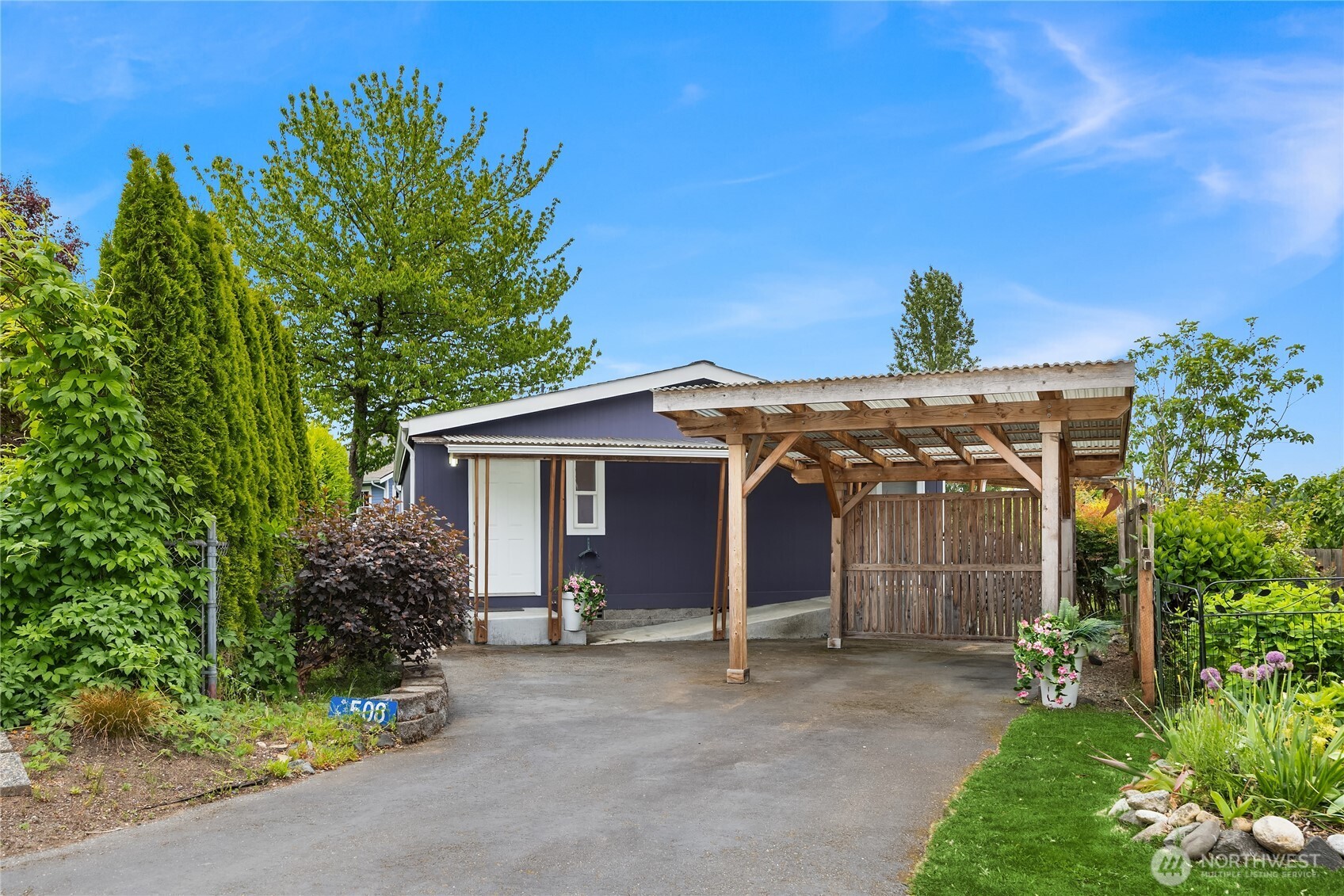 508 Madrona Way NE #50, Bainbridge Island, WA 98110