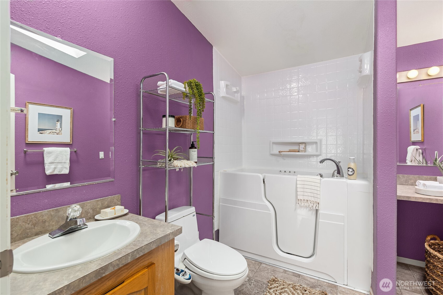 508 Madrona Way NE #50, Bainbridge Island, WA 98110