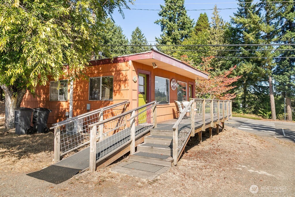 20379 NW Cedar Lane , Poulsbo, WA 98370