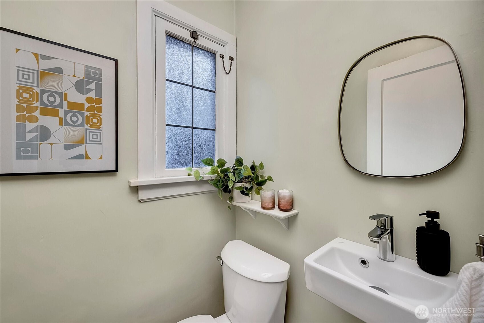3601 E Cherry Street , Seattle, WA 98122
