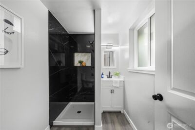 5227 56th Avenue S, Seattle, WA 98118 - Photo 13