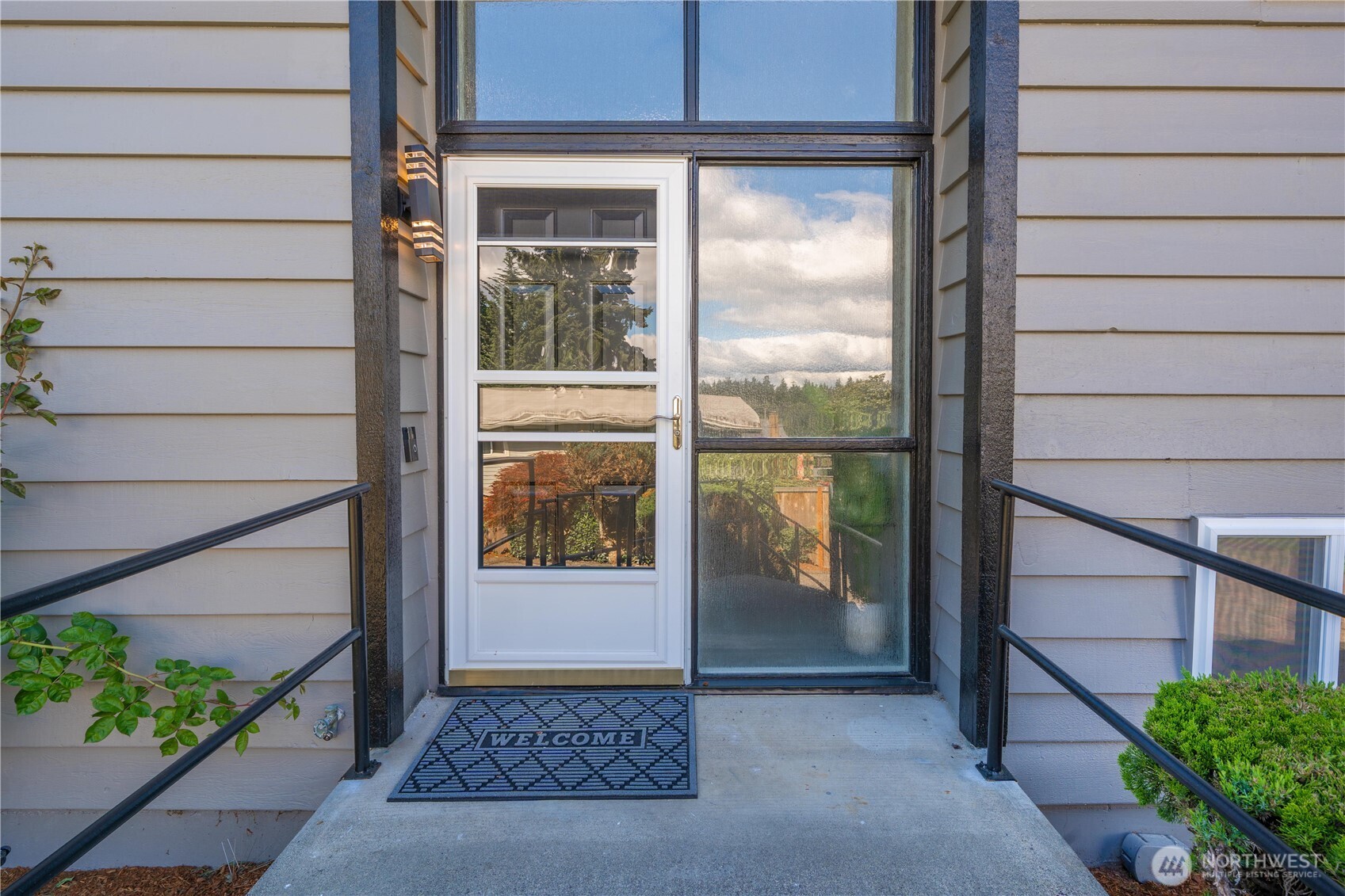 5227 56th Avenue S, Seattle, WA 98118