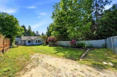 10330 Stone Avenue N, Seattle, WA 98133 - Photo 31
