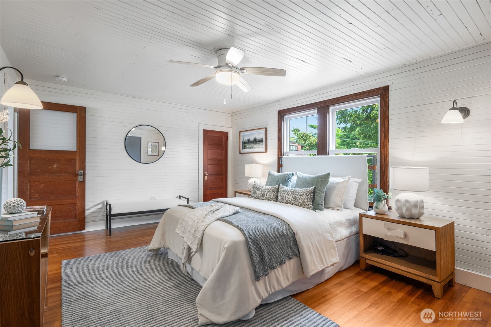 801 16th Avenue , Seattle, WA 98122