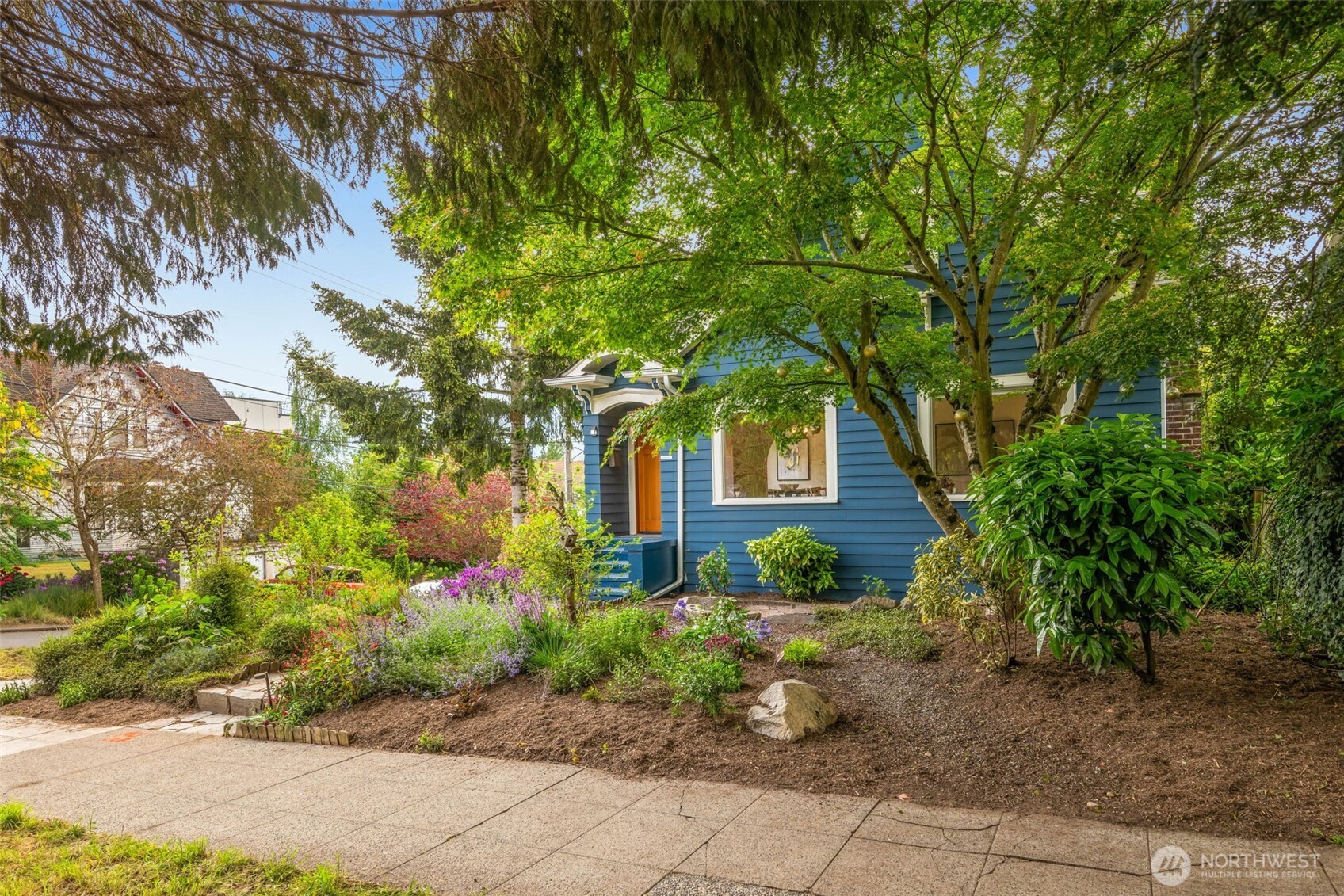 801 16th Avenue , Seattle, WA 98122