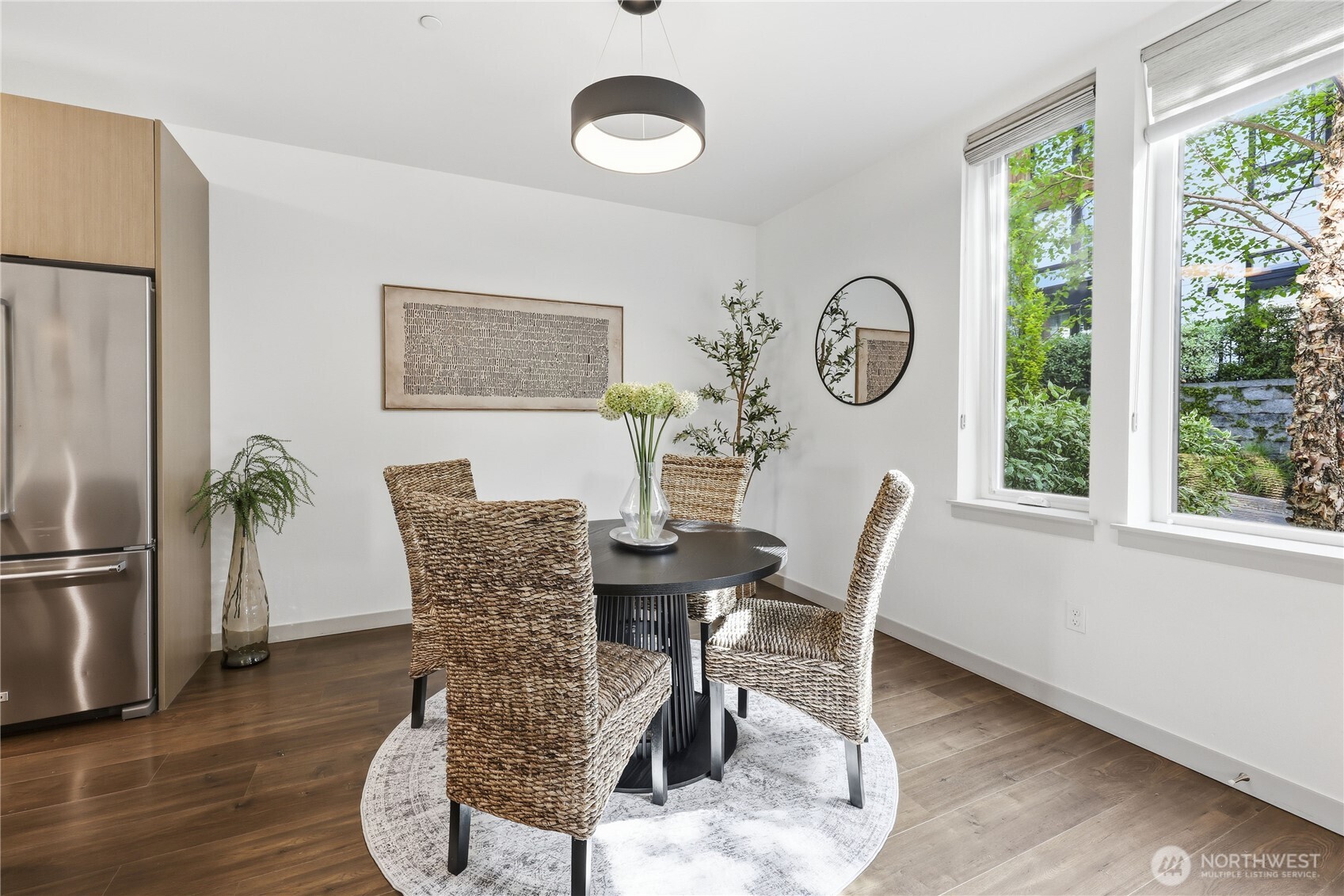 227 Ebi Lane NE, Bainbridge Island, WA 98110