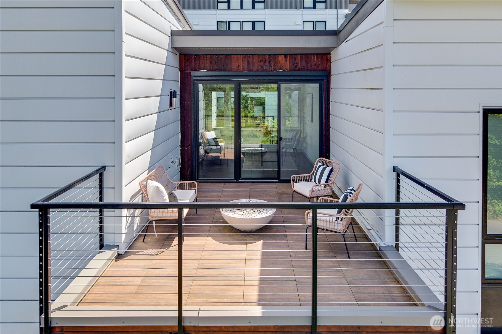 227 Ebi Lane NE, Bainbridge Island, WA 98110